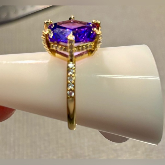 “Love In Every Layer” - Picture 3 of 5